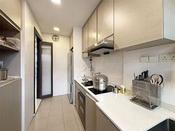 Le Reve (D14), Condominium #613209421